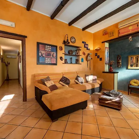 I Tre Golfi - Appartamenti Fino A 1 Chilometro Dal Centro Apartment